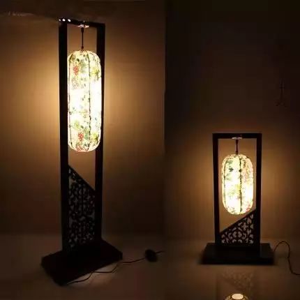 最新式灯具，引领自然美景探索之旅的照明之选